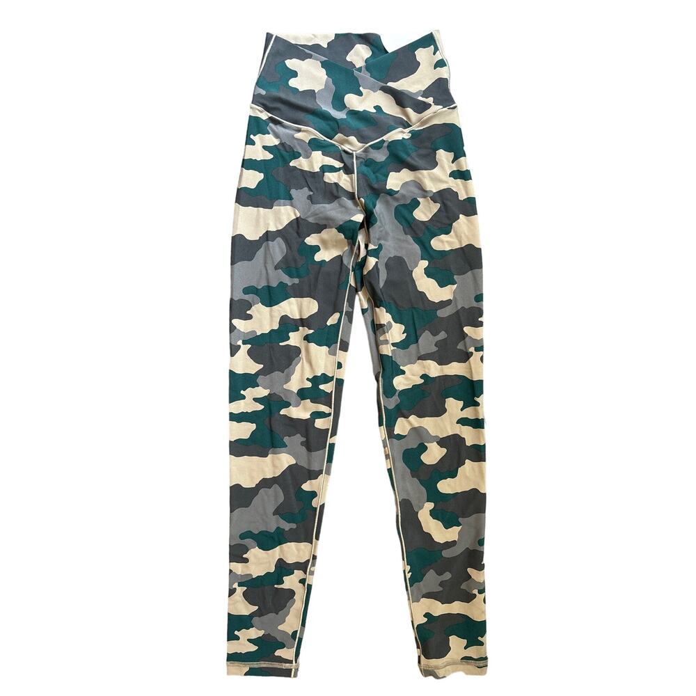 NWT Offline By Aerie Real Me 7/8 Leggings Camo Size Small